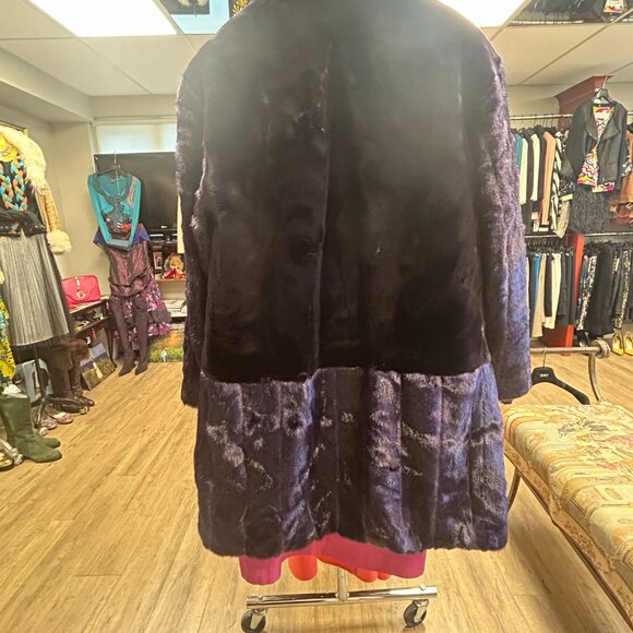 Purple High Quality Faux Fur Coat - Picture 5 of 5